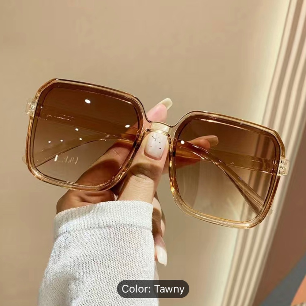 - Oversized Square Fashion Sunglasses For Women Men UV400 - Picture 2 of 3